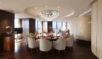 Sanya Phoenix Island Dubai Burj Al Arab Resort Hotel