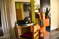 Tanani Newa Home Family Combo