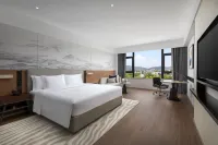 Crowne Plaza Xiangyang Fuchun Lakeside