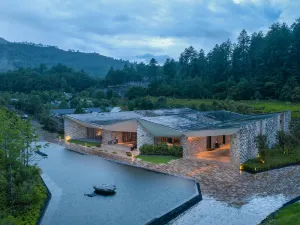 the Lost Stone Villas & Spa