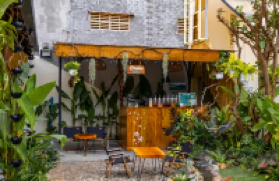 Quan Tro Thanh Xuan Homestay