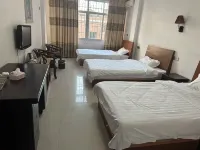 Xinlong Hotel - شرفة