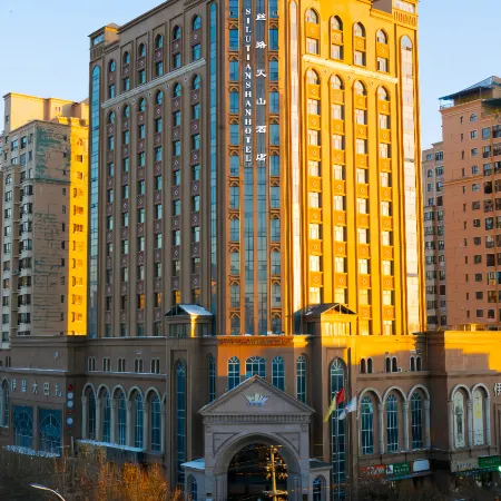 SI LU TIAN SHAN HOTEL