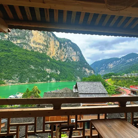 Gongtan Ancient Town Jiangyun Shancheng Homestay