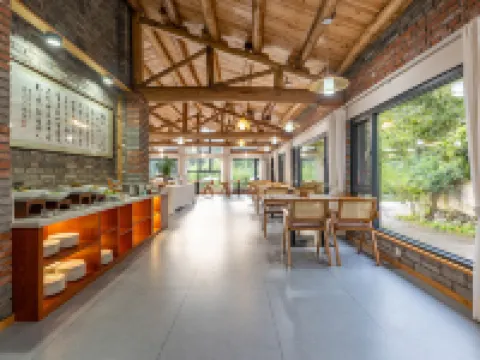 Yangpo Yard Hoteles en Condado de Zhashui