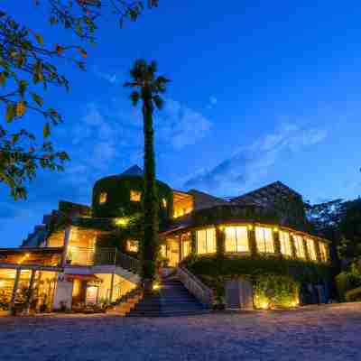 リゾートホテル モアナコースト Hotel Exterior