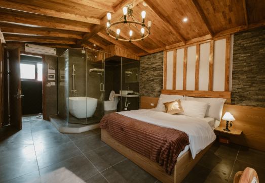 러브 인 디 아틀란티스 호텔