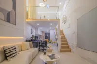 痞痞熊電競酒店（高鐵南站長沙會展中心店） - 2星級