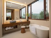 Yihe Riverine Fontaine Hotels near Qi Xia Mountain