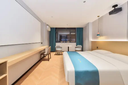 Jili Hotel Отели рядом с достопримечательностью «Fuchuan Ancient City of Ming Dynasty»