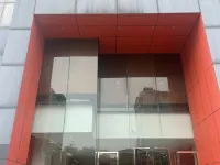 鄭州世紀星艾尚飯店（CBD會展中心東十里鋪地鐵站店） 上鼎路附近的飯店