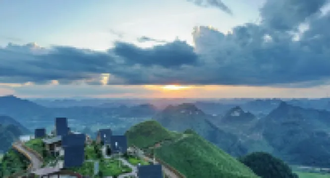 Nandan • Manman 〡MMMWMWARSMARTARTDESWGN Boutique Stay (Bus Station Jin Furong Plaza)