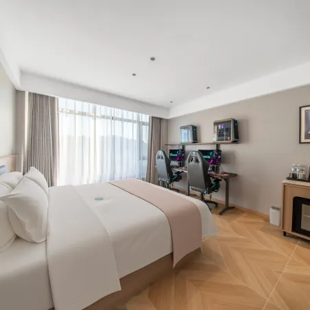 THUNDEROBOT HOTEL