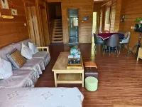 河源巴伐利亞莊園·居里木屋溫泉假日別墅 - 溫泉