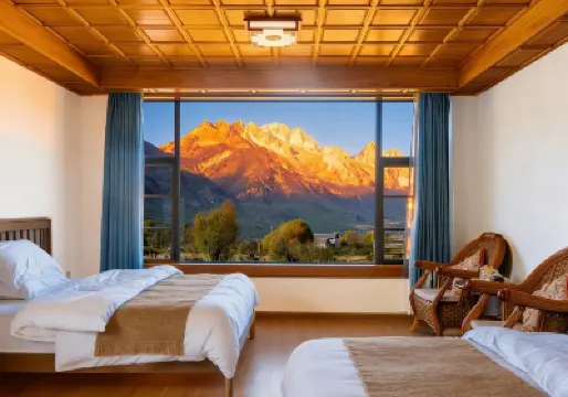 Field Snow Mountain Panoramic Mei Ju · Xian Yun Courtyard Hotels near The Snow Capped Mountains Rose Manor