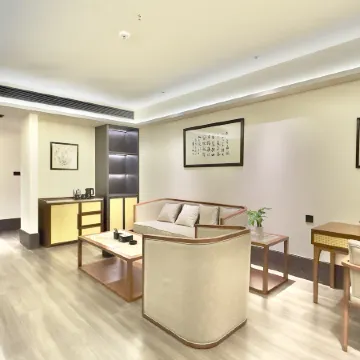 Baizhao Mountain Hotel