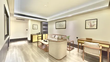 Baizhao Mountain Hotel