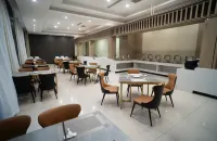 Runhong Hotel