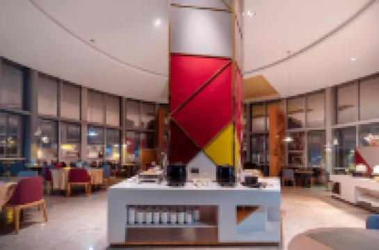 Borrman Hotel (Hechi Bama Center Cultural Plaza Store)