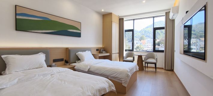 Yunman Hotel Hotele w: Powiat Longling