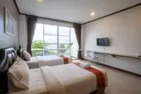 Vieng Khong Hotel - balcony