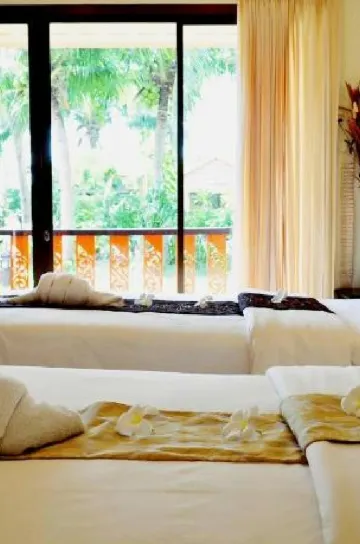 ห้องซูพีเรียร์ เตียงใหญ่ 1 เตียง