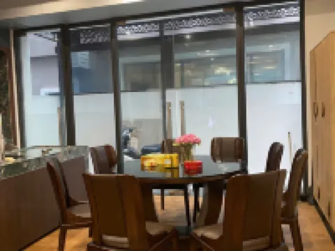 Paradise Bay Hotel - Vinhomes Ocean Park 3 義柱社住宿飯店