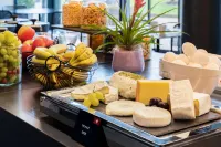 Novotel Suites Genève Aéroport - breakfast