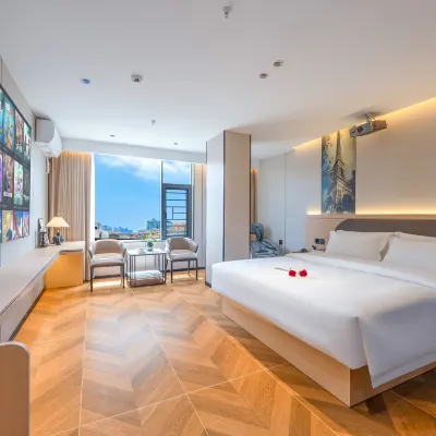 Yunting Four Seasons Hotel (Pingtan Longwangtou Beach) Hotels near 36-feet Lake