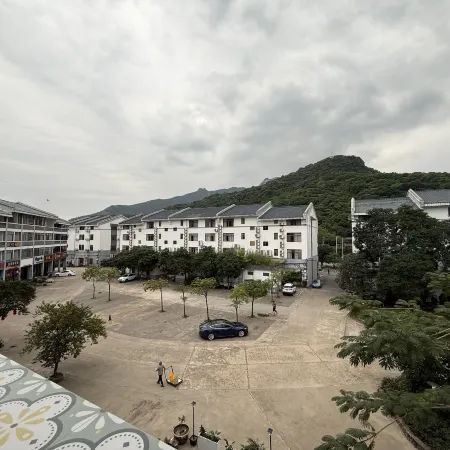 開門見山·羅浮山舍