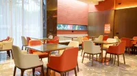 Beast Alliance E-Sports Hotel (Hechi Central Plaza Branch)
