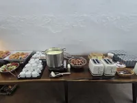 卡爾頓酒店 鄰近素峰公園的酒店
