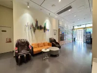 亞信電競酒店(呂梁孝義萬達廣場市政府店)