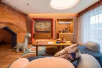 CHINESE NATIONAL GEOGRAPHY HOTEL