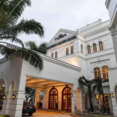 Madison Crown Hotel Hotels near MarQuee Mall