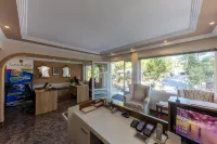 Melis Hotel Kuşadası
