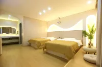 Chaye CHAYE Designer Boutique Stay