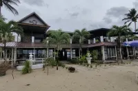 Puerto Paraiso Hostel