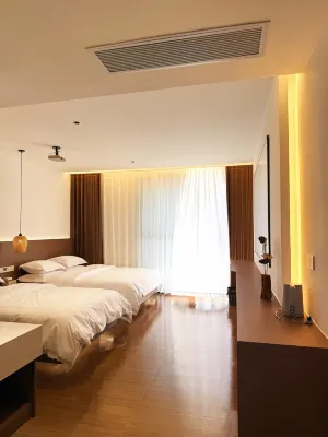 Mile Yushan Lake Private Hot Spring Projection Homestay (Huquan Ecological Park) - น้ำพุร้อน