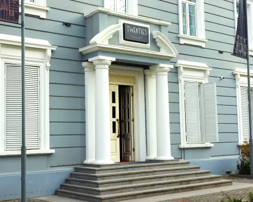 Hotel Twenties Tbilisi - Stay & Dine Hotels near Chugureti