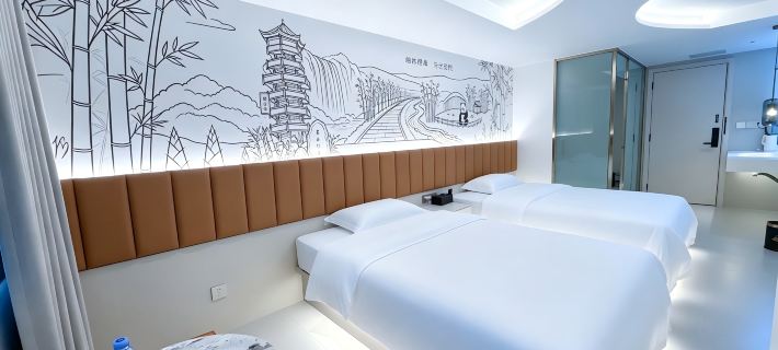 Qijiangyue Boutique Homestay (Yibin Hejiangmen Square Daguan Tower) Hotels in Yibin