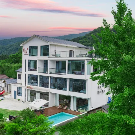 A few miles forest resort homestay
