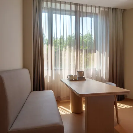 Xingji Hotel (Longwangtou Beach Branch)