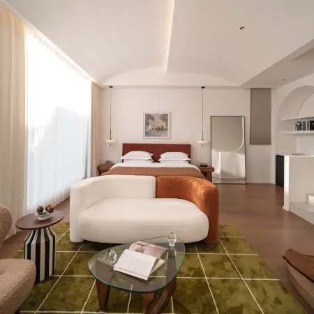 Casa Designer Villa · Scenic Apartment