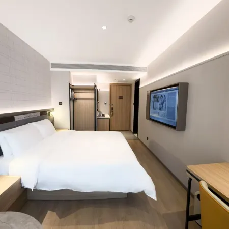 Suihua Homeinn Plus Hotel (Wanda Plaza)