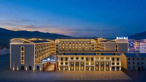 Bayinbulak ERBIN · Eerbin Hotel (Duku Highway) - parking