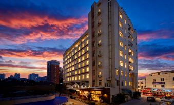 Juncheng Hotel