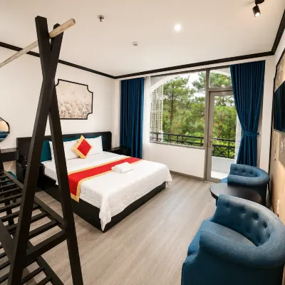 Phu Gia Hotel 2 Hotels near 30/4 Park