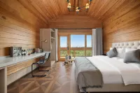 Modenge | Volcano Grassland · Hillside Scenic View | Modern Go Luxury Wilderness Hotel - balcony