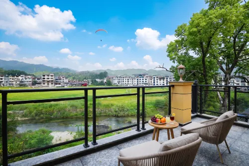 Wangxian · Lejia Xiju | LeJia · Stream · Hideaway Homestay (Wang Xian Gu Scenic Area) - Bjergudsigt